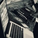 How Do People Listen to Play House?